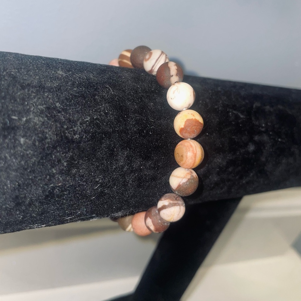 Handmade Australian zebra gemstone bracelet - Picture 2 of 2